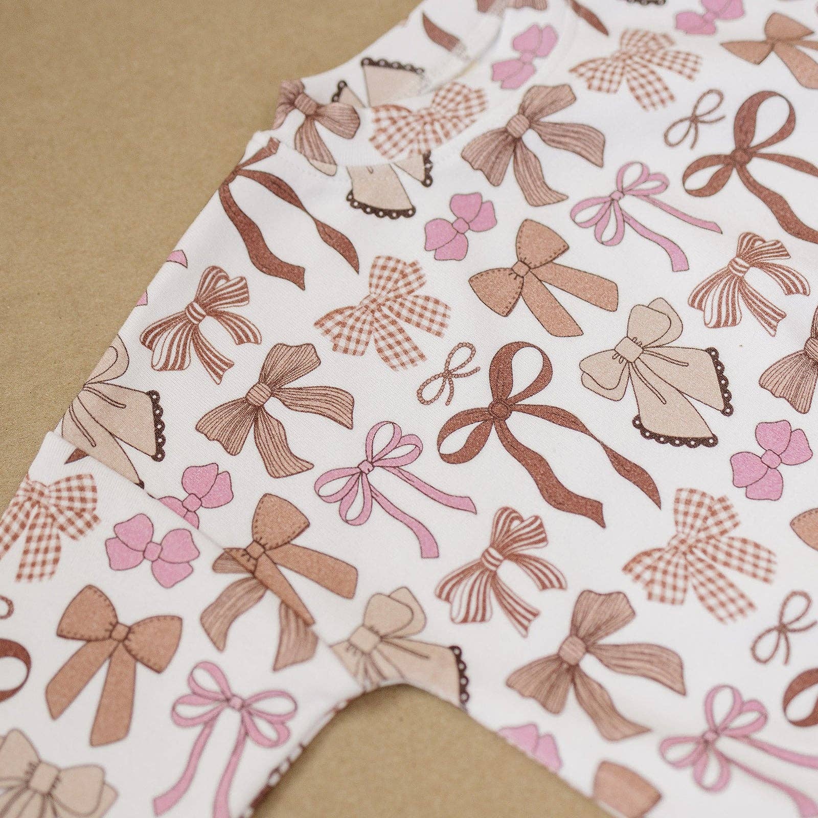 Mocha Bows Set